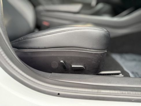 Used 2020 Tesla Model 3 Standard Range Plus image 35