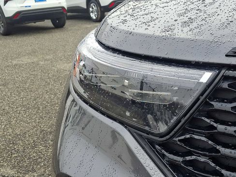 Used 2022 Ford Explorer ST w/ Equipment Group 401A image 9