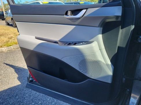 Used 2024 Hyundai Palisade SEL image 22