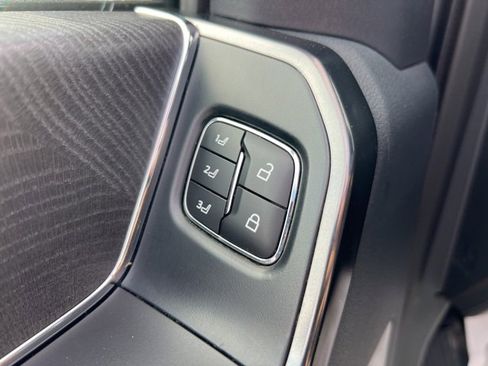 Certified 2023 Ford F150 Platinum w/ Equipment Group 701A High image 8