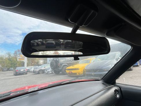 Used 1991 MAZDA MX-5 Miata image 16