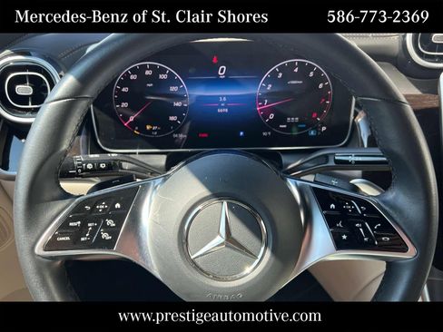 Certified 2025 Mercedes-Benz GLC 300 4MATIC image 23