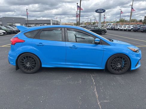 Used 2016 Ford Focus RS AWD/4WD image 4