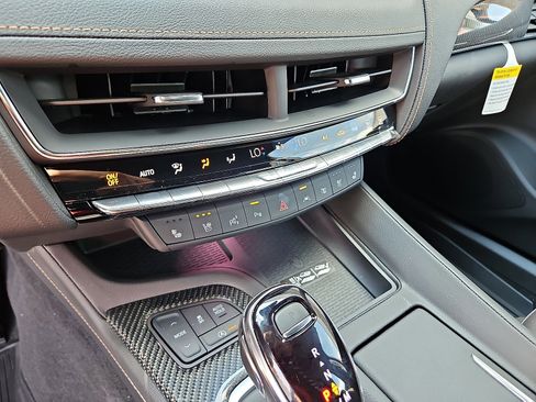 New 2026 Cadillac CT5 V image 18