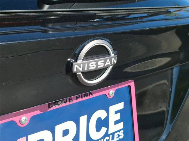 Certified 2025 Nissan Kicks SR FWD image 30