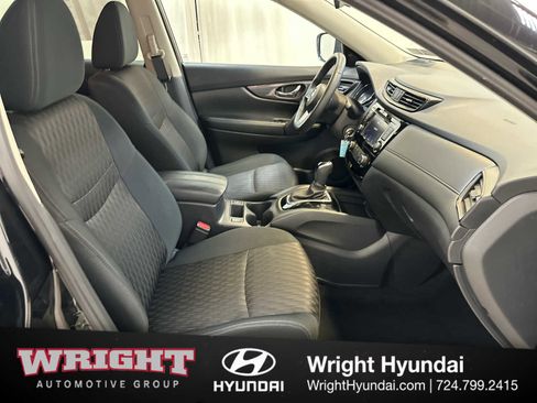 Used 2019 Nissan Rogue S w/ Special Edition Package image 18