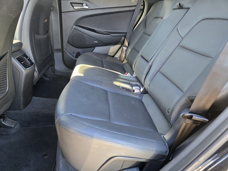 Used 2017 Hyundai Tucson SE Plus FWD image 12