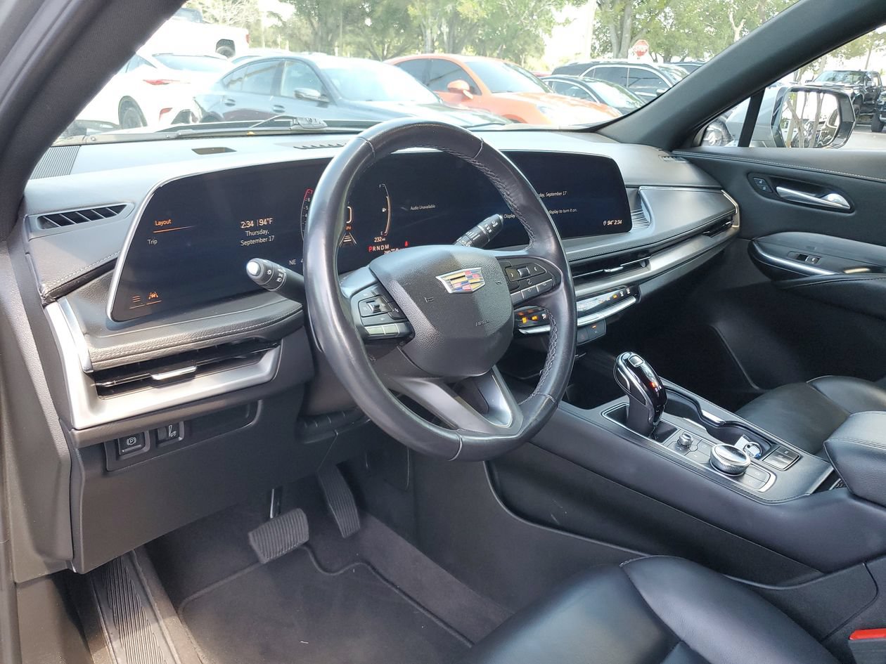 Used 2024 Cadillac XT4 Premium Luxury AWD/4WD image 20