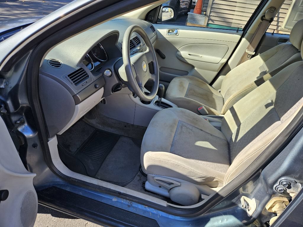 Used 2006 Chevrolet Cobalt LS FWD image 11