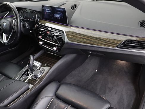 Used 2018 BMW 530i xDrive 530i xDrive image 20