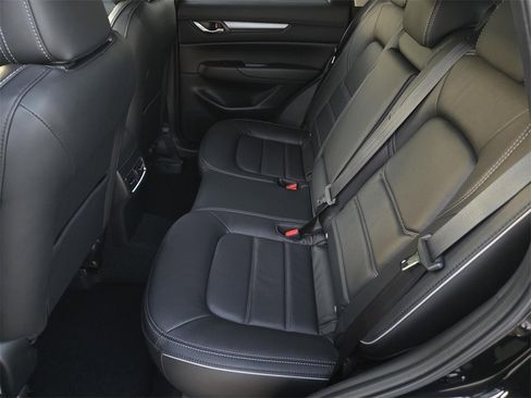 New 2025 MAZDA CX-5 AWD 2.5 S w/ Preferred Package image 11