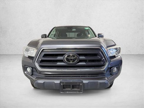 Used 2021 Toyota Tacoma SR5 AWD/4WD image 8