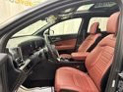 Certified 2025 Kia Sportage SX Prestige AWD/4WD image 12