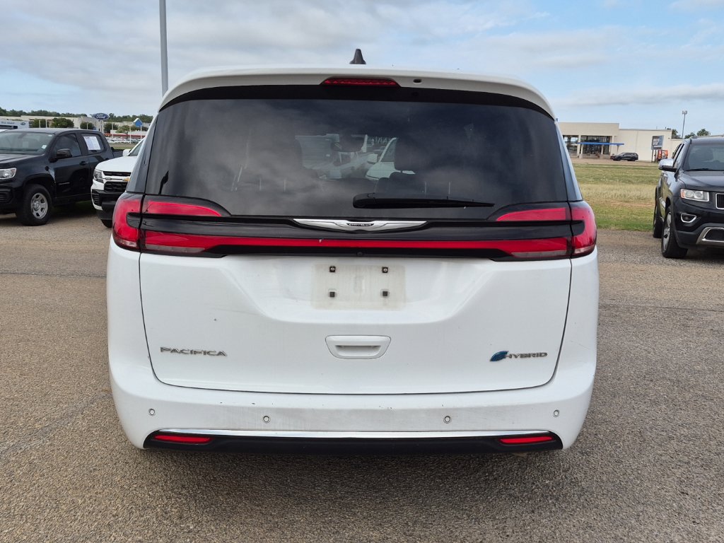 Used 2024 Chrysler Pacifica Limited FWD image 4