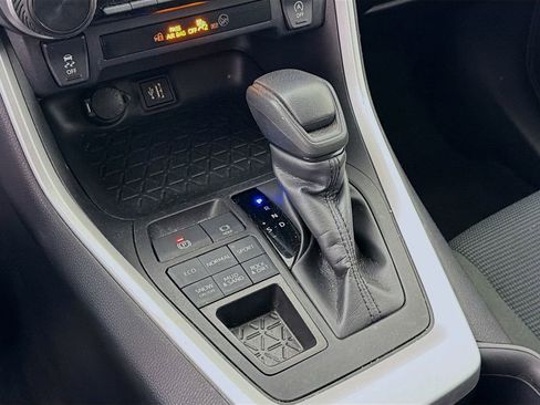 Used 2024 Toyota RAV4 LE image 20