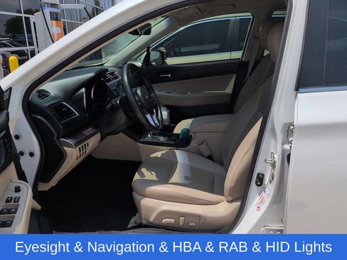 Used 2017 Subaru Outback 2.5i Limited AWD/4WD image 2