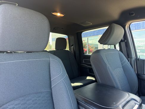 Used 2025 RAM 2500 Big Horn AWD/4WD image 13