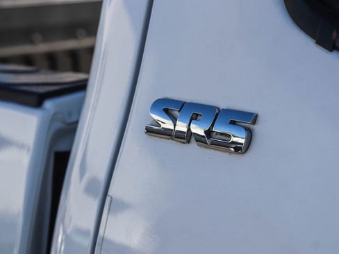 Certified 2020 Toyota Tacoma SR5 image 8