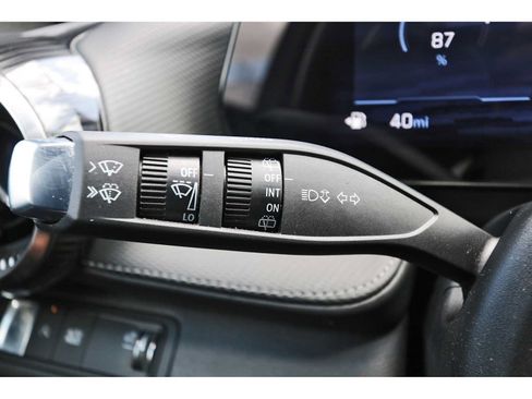 Used 2026 Chevrolet Equinox LT FWD image 17