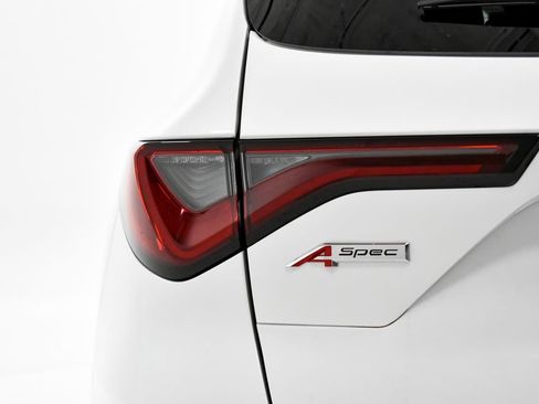 Used 2024 Acura MDX A-Spec image 31