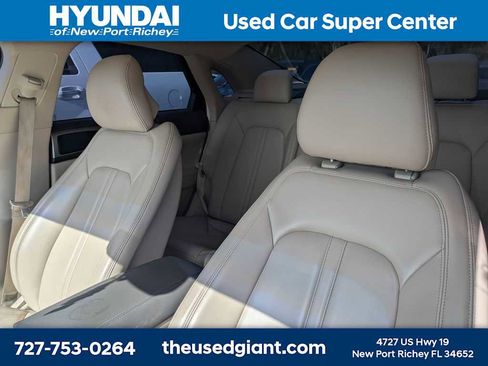 Used 2017 Lincoln MKZ Premiere FWD image 3