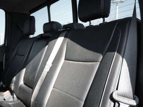 Used 2019 Ford F250 Lariat w/ Lariat Ultimate Package image 31