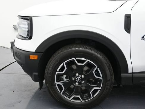 New 2025 Ford Bronco Sport Outer Banks w/ Outer Banks Tech Package+ image 10