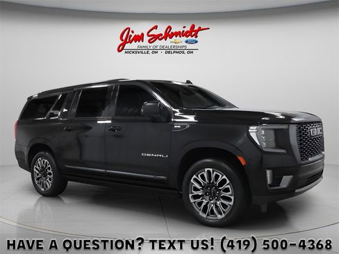 Used 2024 GMC Yukon XL Denali Ultimate image 1