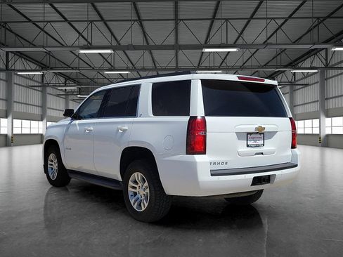 Used 2019 Chevrolet Tahoe LT image 3