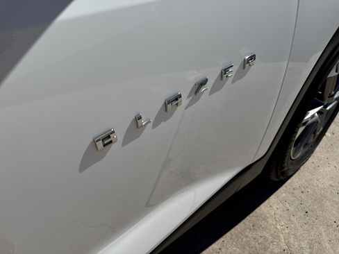 Used 2023 Chevrolet Blazer LT image 14