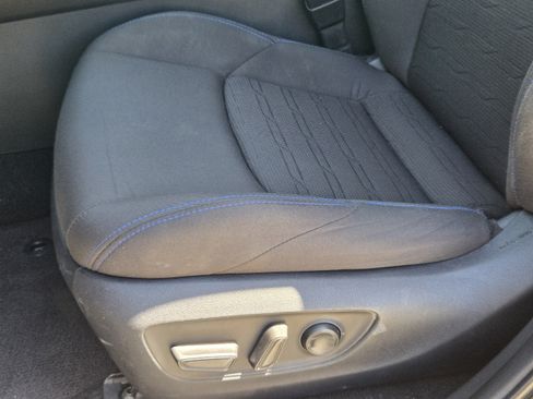 Used 2022 Toyota RAV4 SE AWD/4WD image 22