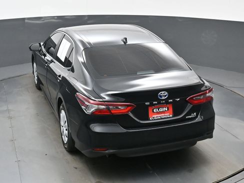 Used 2023 Toyota Camry LE image 39