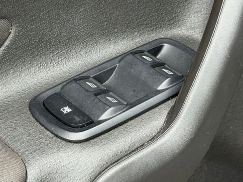 Used 2019 Ford Fiesta SE w/ Equipment Group 201A FWD image 12