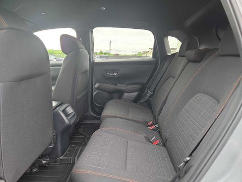 Used 2024 Honda HR-V Sport image 11