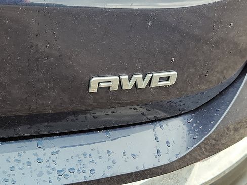 Used 2019 GMC Terrain SLT w/ Preferred Package AWD/4WD image 32