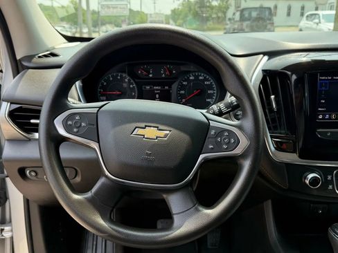 Used 2020 Chevrolet Traverse LS image 13