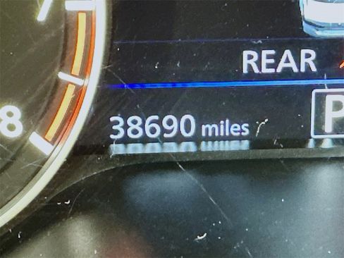 Used 2024 Nissan Altima 2.5 SV image 29