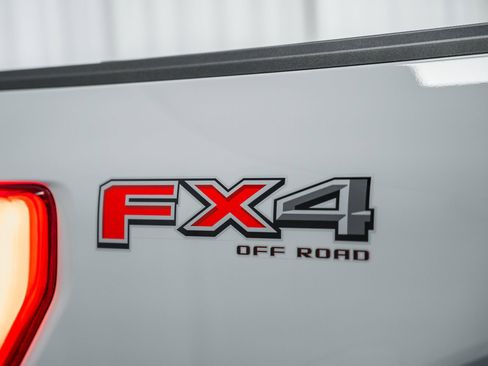 Certified 2023 Ford F150 Lariat w/ Equipment Group 502A High image 26