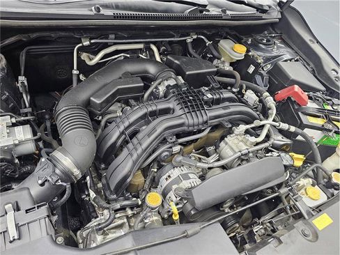 Used 2019 Subaru Crosstrek 2.0i Premium image 16