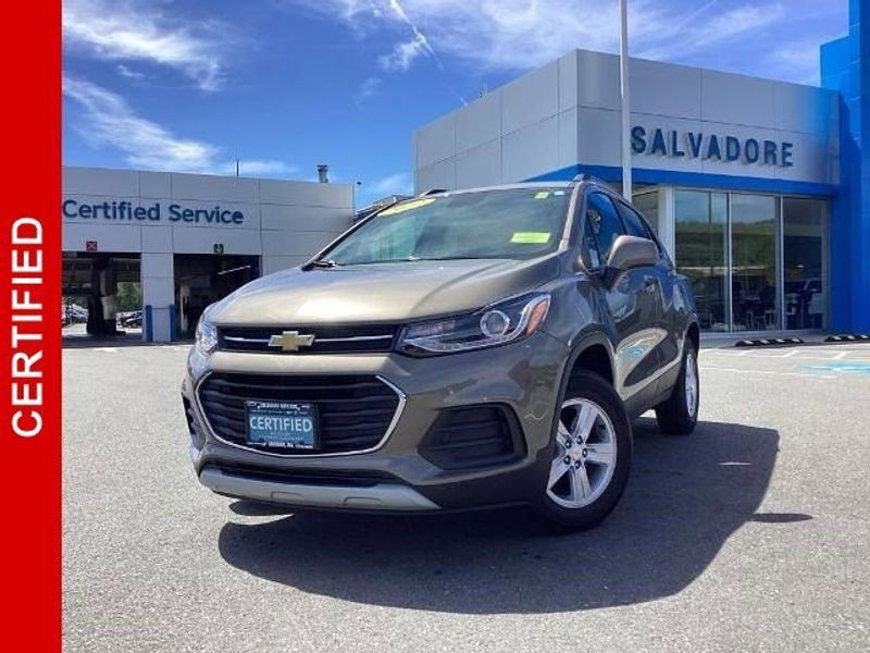 Certified 2022 Chevrolet Trax LT w/ LT Convenience Package image 1