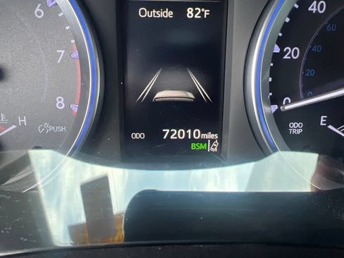 Used 2019 Toyota Highlander XLE AWD/4WD image 64