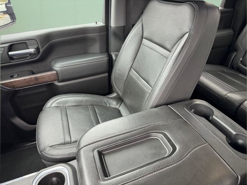 Used 2020 GMC Sierra 2500 Denali w/ Denali Ultimate Package image 8