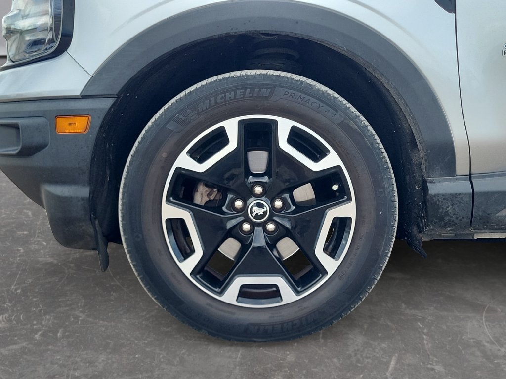 Used 2022 Ford Bronco Sport Outer Banks w/ Tech Package AWD/4WD image 9