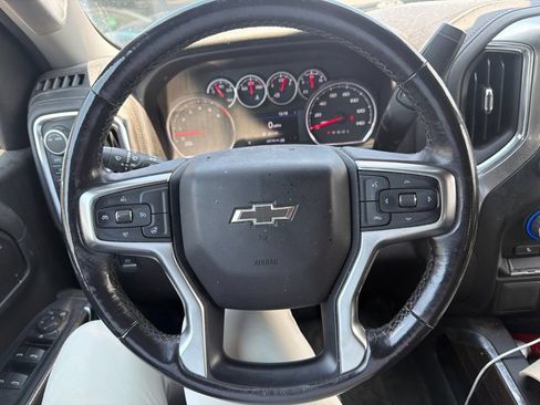 Used 2021 Chevrolet Silverado 1500 LT Trail Boss w/ Bed Protection Package AWD/4WD image 28