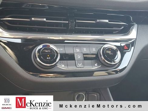 New 2026 Buick Envista Sport Touring w/ Convenience I Package FWD image 17