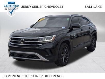 Used 2020 Volkswagen Atlas Cross Sport SE w/ Panoramic Sunroof Package