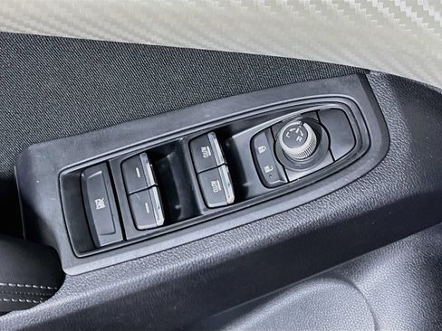 Used 2019 Subaru Ascent Premium AWD/4WD image 16