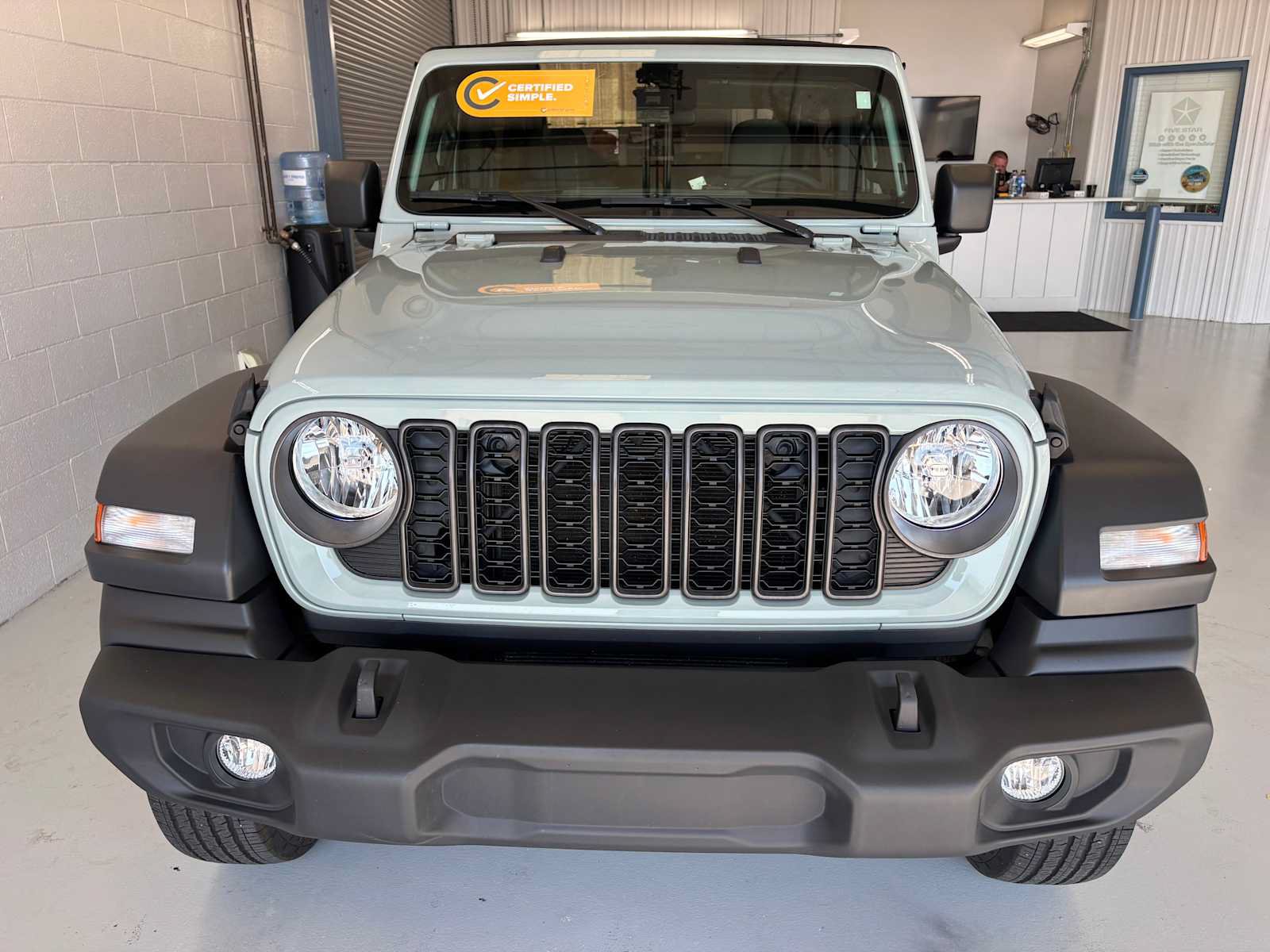Used 2024 Jeep Wrangler Sport AWD/4WD image 3