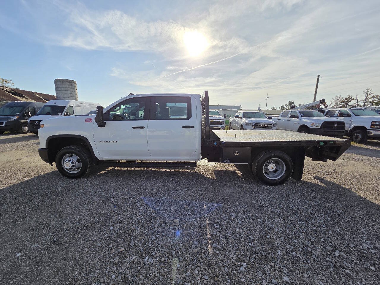 Used 2024 Chevrolet Silverado 3500 W/T w/ Snow Plow Prep Package AWD/4WD image 6