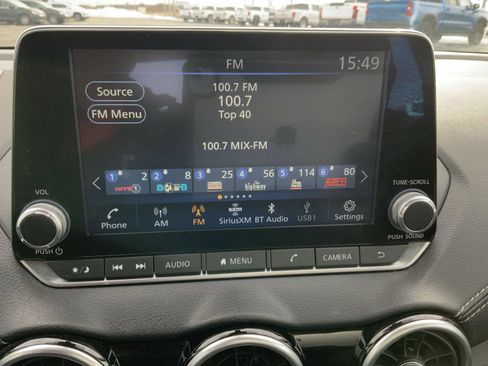 Used 2024 Nissan Sentra SV image 32